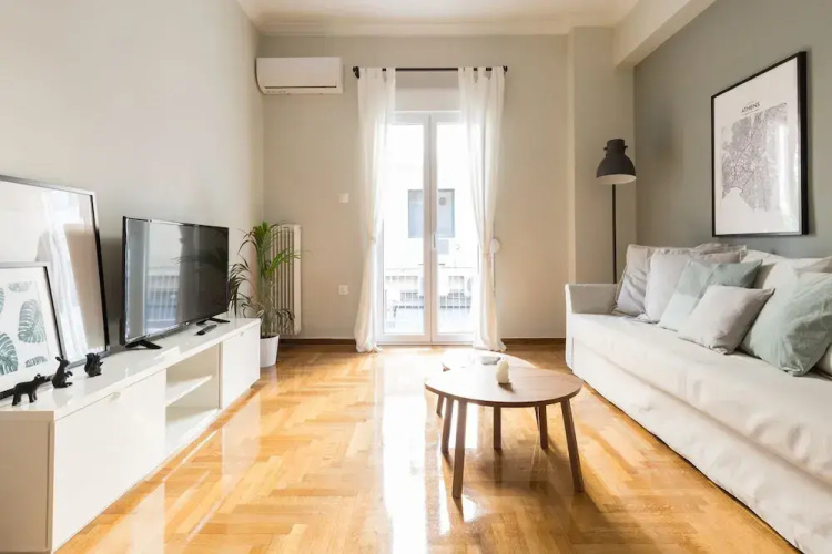 UPSTREET Sleek Flat in Central Syntagma