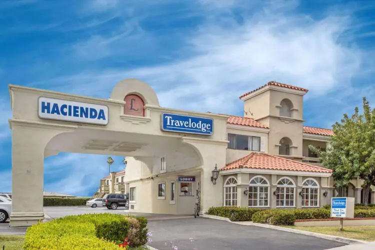 Travelodge By Wyndham Costa Mesa Newport Beach Hacienda - Costa Mesa, CA