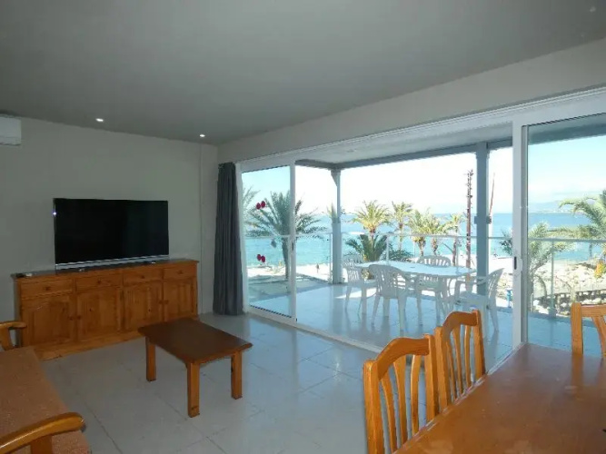 Rentalmar Acantilados Playa