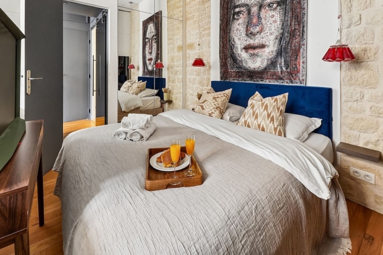 Double Apartment with courtyard view