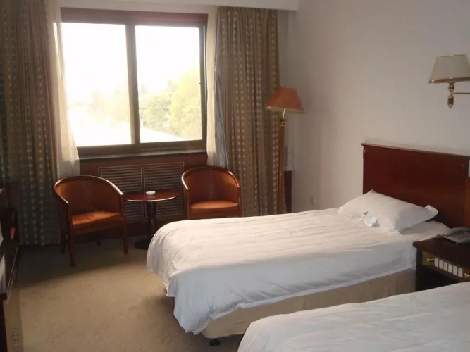 Blue Whale Bay Hotel