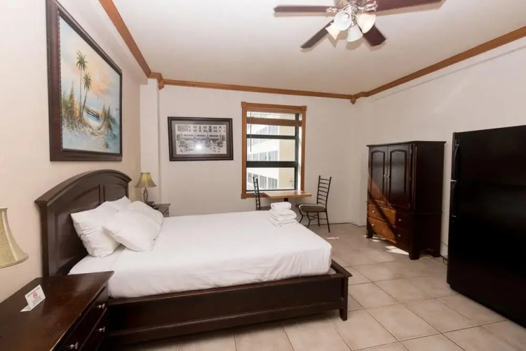 405 Ocean View Hollywood Beach