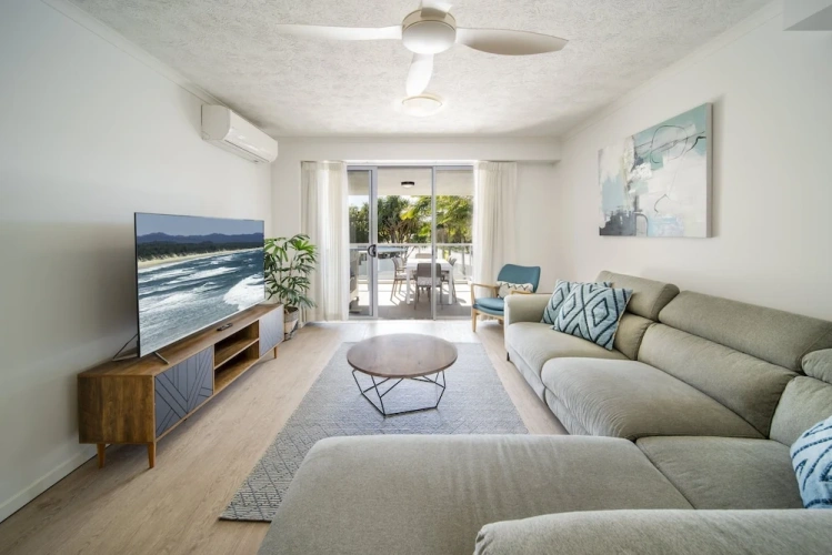 3 Bedrooms Executive Apartment
