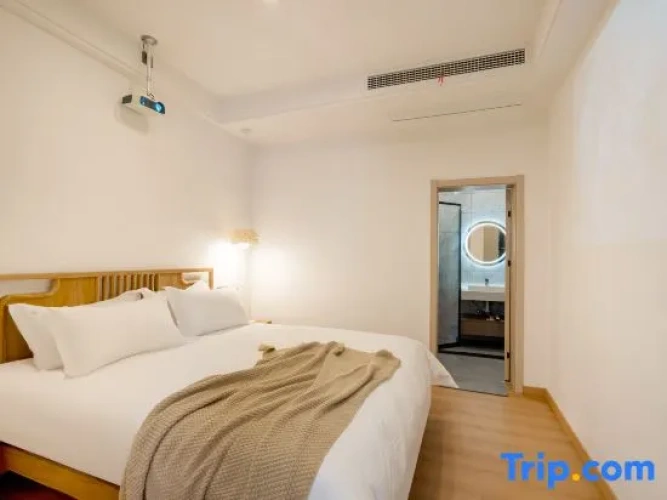 5 Bedrooms Standard room