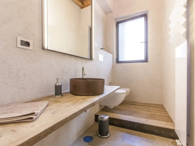 Rental in Rome Loophouse