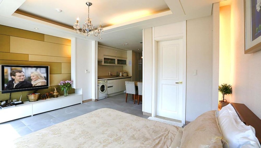 1 Bedroom Cottage with balcony and with view