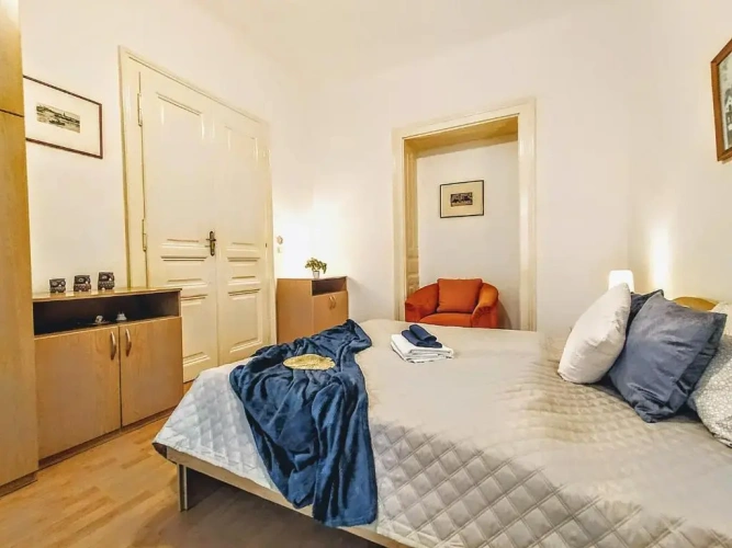 2 Bedrooms Deluxe Apartment