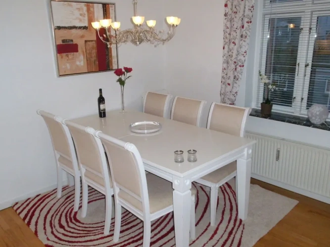1 Bedroom Apartment with balcony
