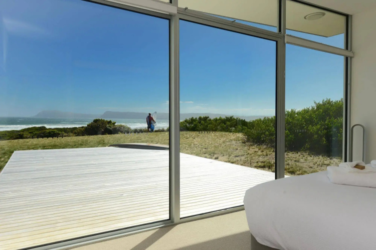 Cloudy Bay Beach House