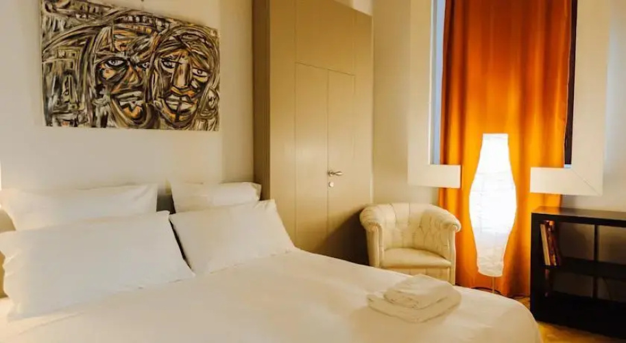 Re Art Monti Apartments