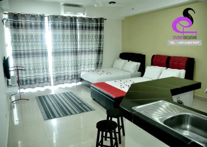 Apartment with balcony