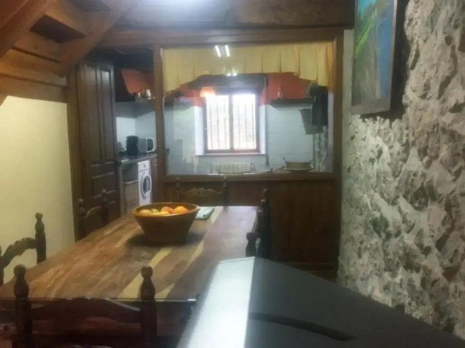 4 Bedrooms Cottage
