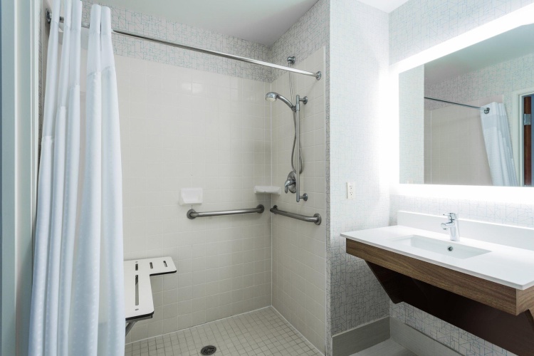 Quadruple Suite