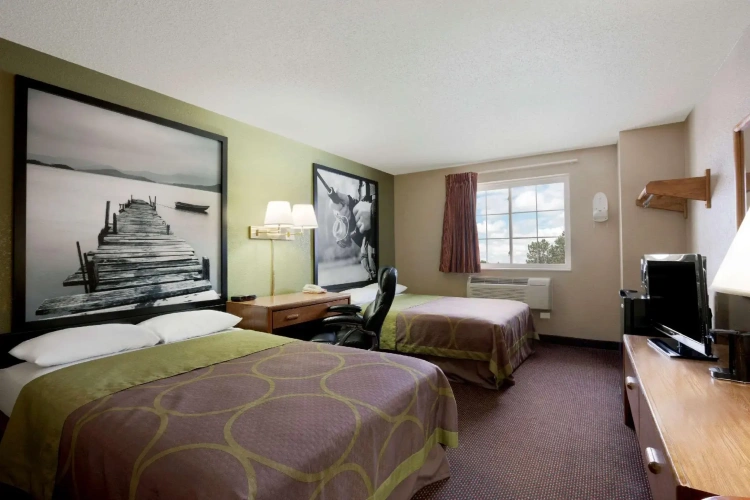 Standard Quadruple room