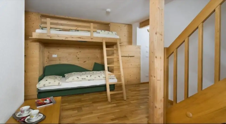 Suite with mountain view