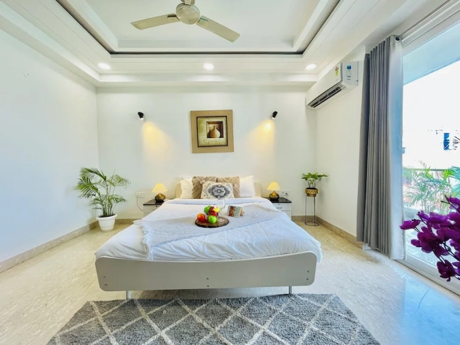 3 Bedrooms Apartment