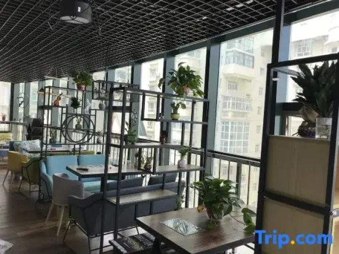Urumqi Xiyu Harbour Youth Hostel