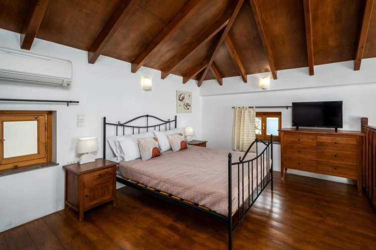 OverThe Sea Apartments