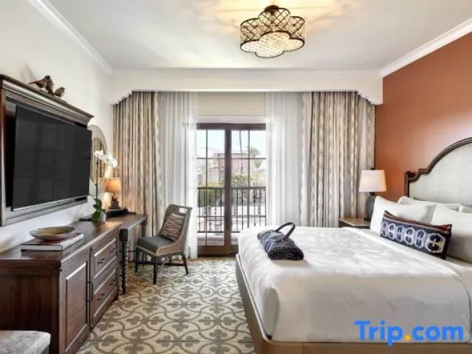 1 Bedroom Double Suite with balcony