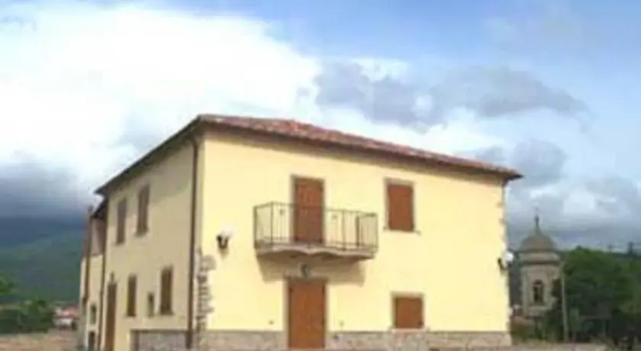 Villatuscania