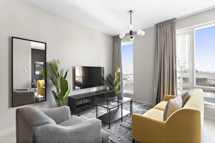 Apartment with balcony