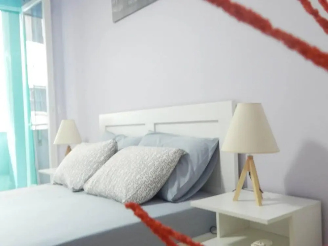 2 Bed Flat - Sleeps 4 - Pets - Parking - Wifi