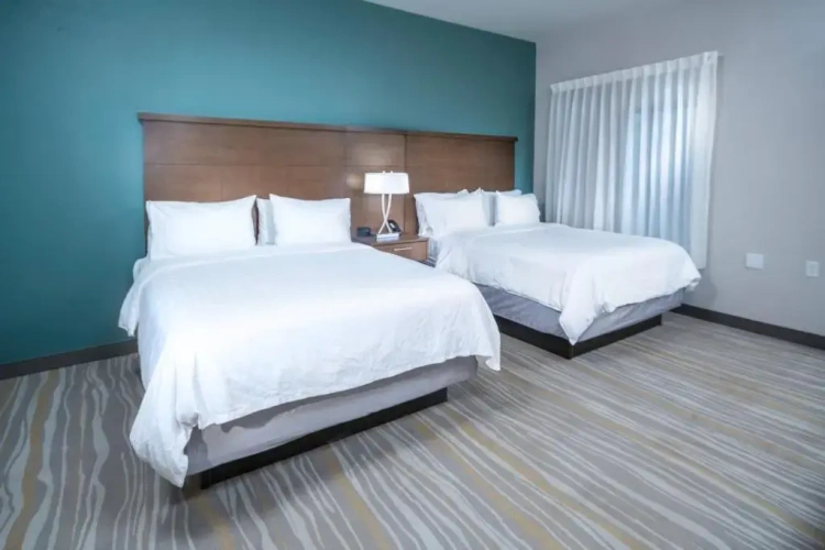 2 Bedrooms Quadruple Suite