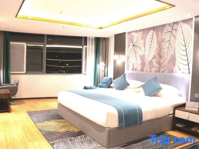 Standard Double room with river view