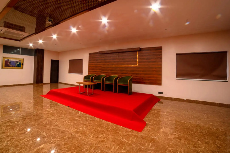 The Bliss Hotel Hubli