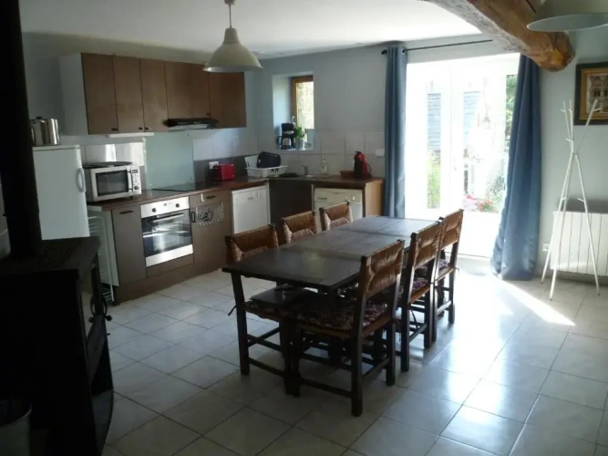 2 Bedrooms Cottage