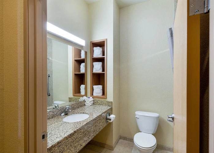 Standard Double Suite
