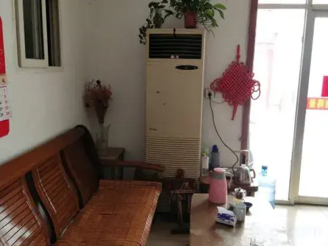 Jingde Hostel