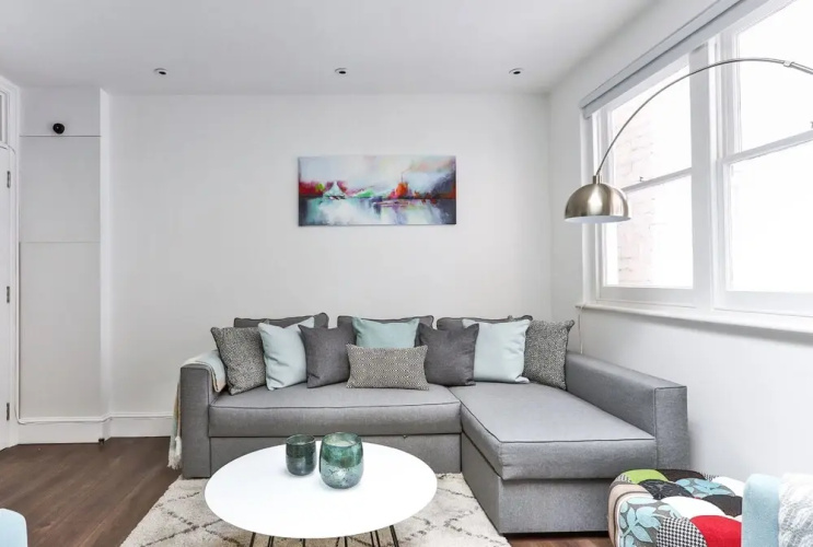 Durweston Mews