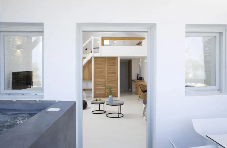June Twenty Suites