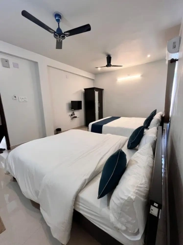 Deluxe Quadruple room