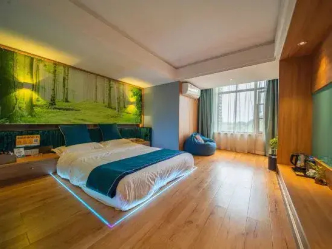 Jilong Hotel