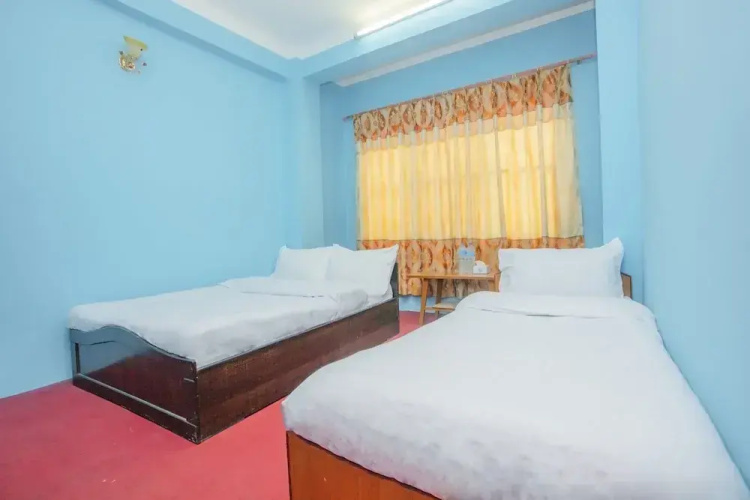 SPOT ON 571 Hotel Ashim