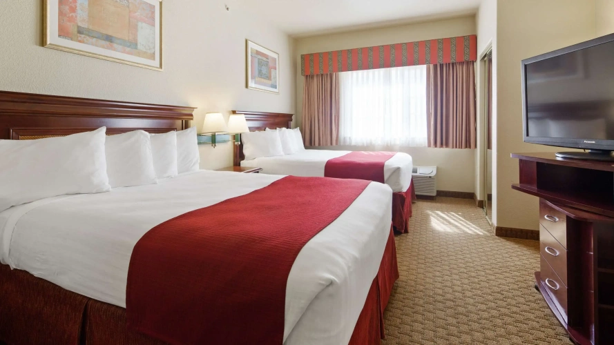 Standard Quadruple room