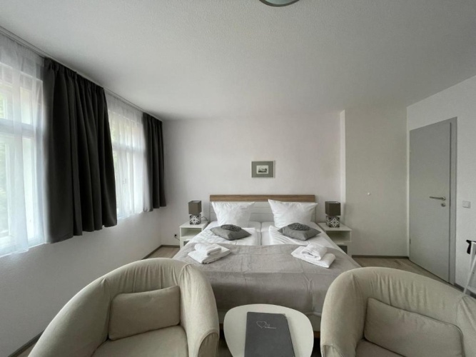 Standard Double room with view