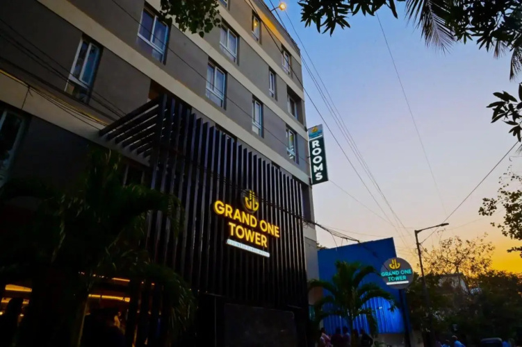 Grand One Tower