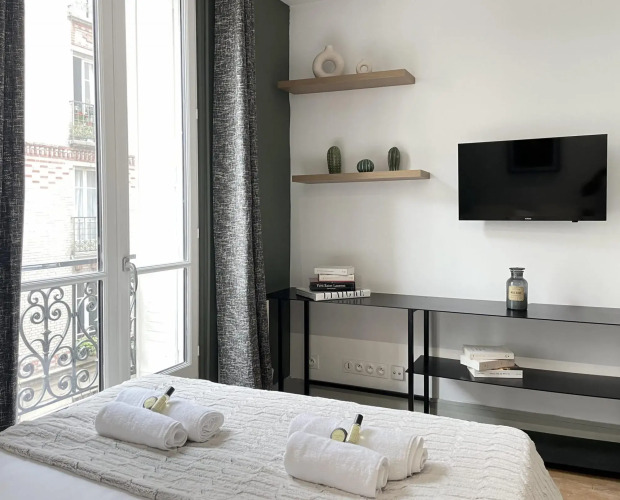 1594B - Eiffel Tower - Superb apartment - Image 3