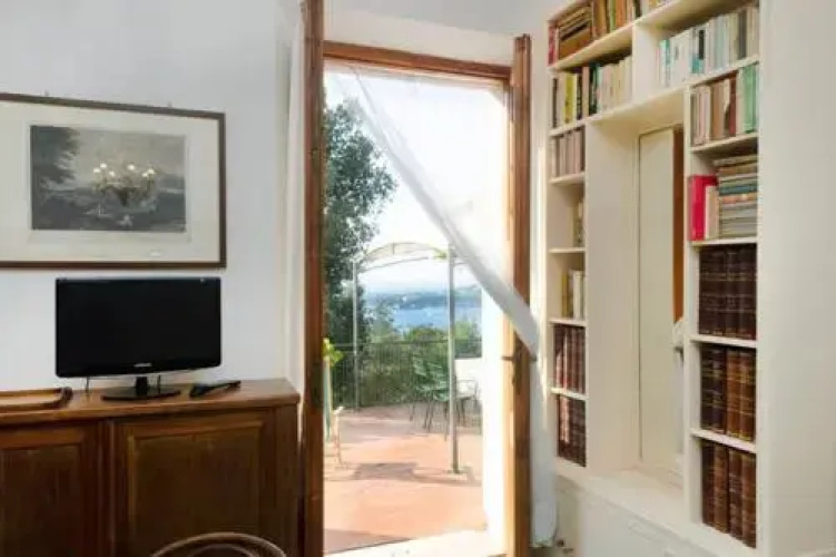 Casa Mariina - 6 Posti Letto, Ampia Terrazza