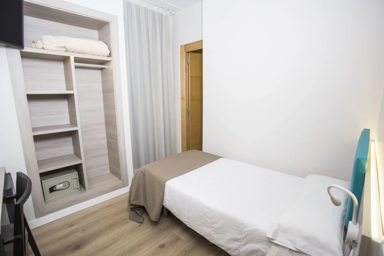 Single room