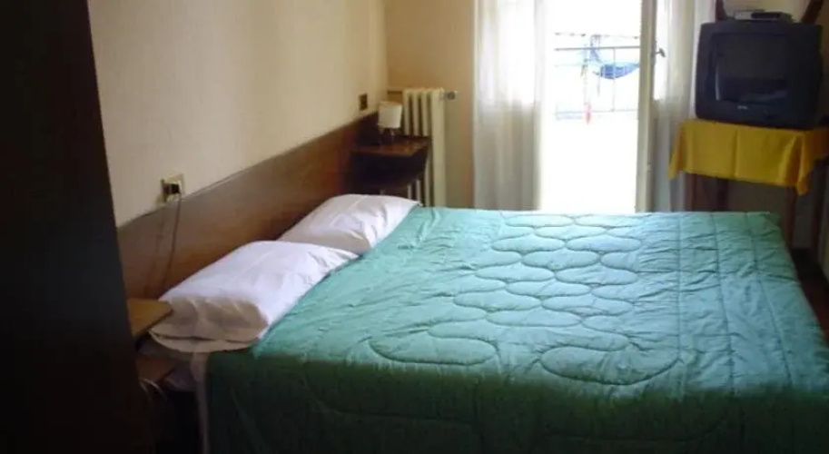 Eden Hotel