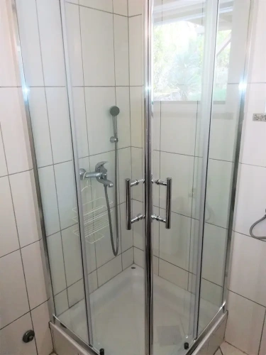 1 Bedroom Cottage with balcony
