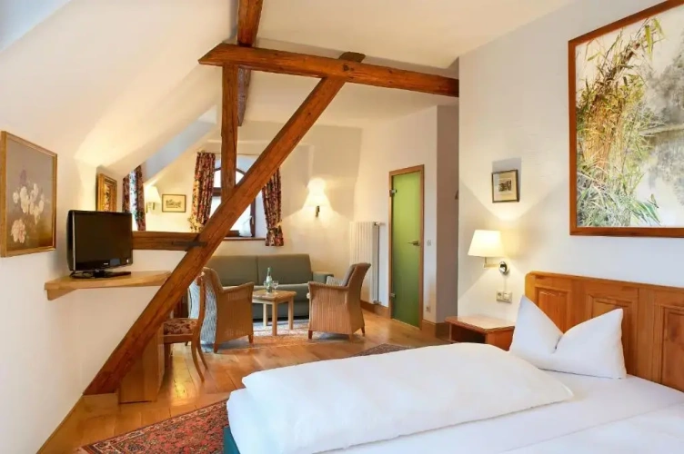 Standard Double room with balcony