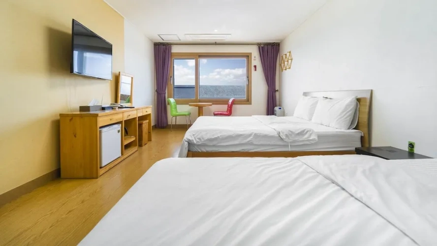 1 Bedroom Deluxe Twin room