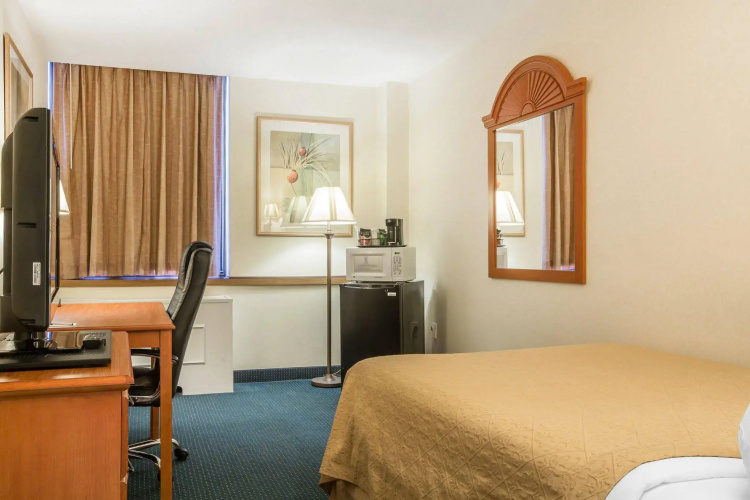 Quality Inn