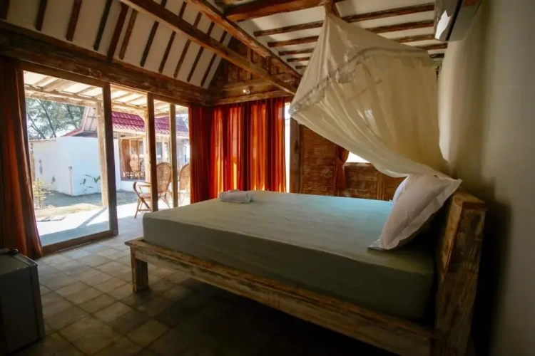 Deluxe Double Bungalow