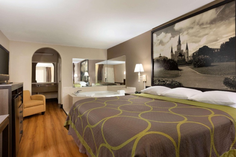 Deluxe Double Suite